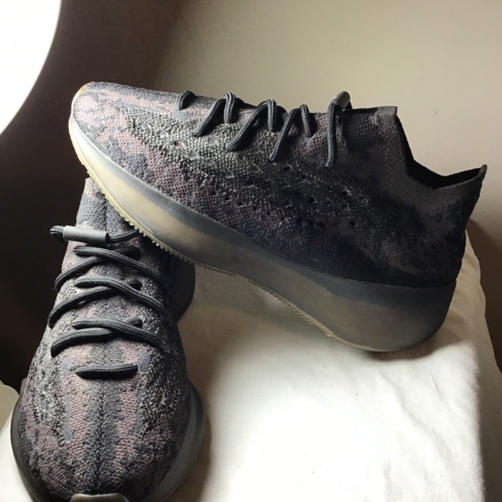😎Adidas Yeezy boost, size 7, new cond. no box, minimal wear, see photos, - Picture 7 of 9